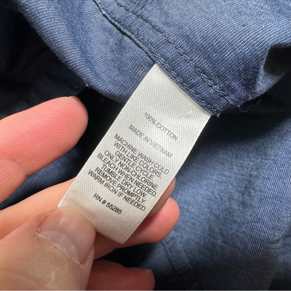 Express Soft Wash Chambray Button Down Shirt - Picture 4 of 6